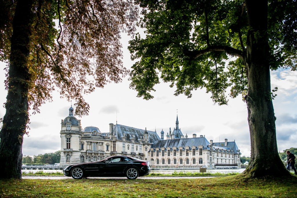 Mercedes-Benz SLR McLaren elongated bonnet