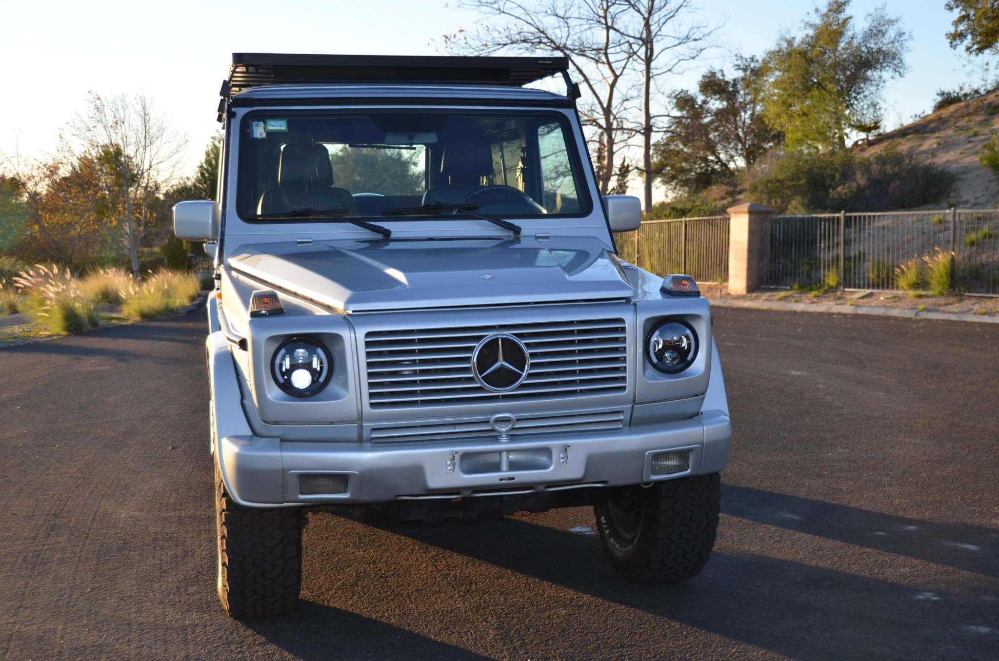 Mercedes-Benz 300GE 5-Speed Front View