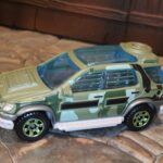 Matchbox Jurassic World Legacy Collection Single Pack Mercedes Benz 320 Montana front view