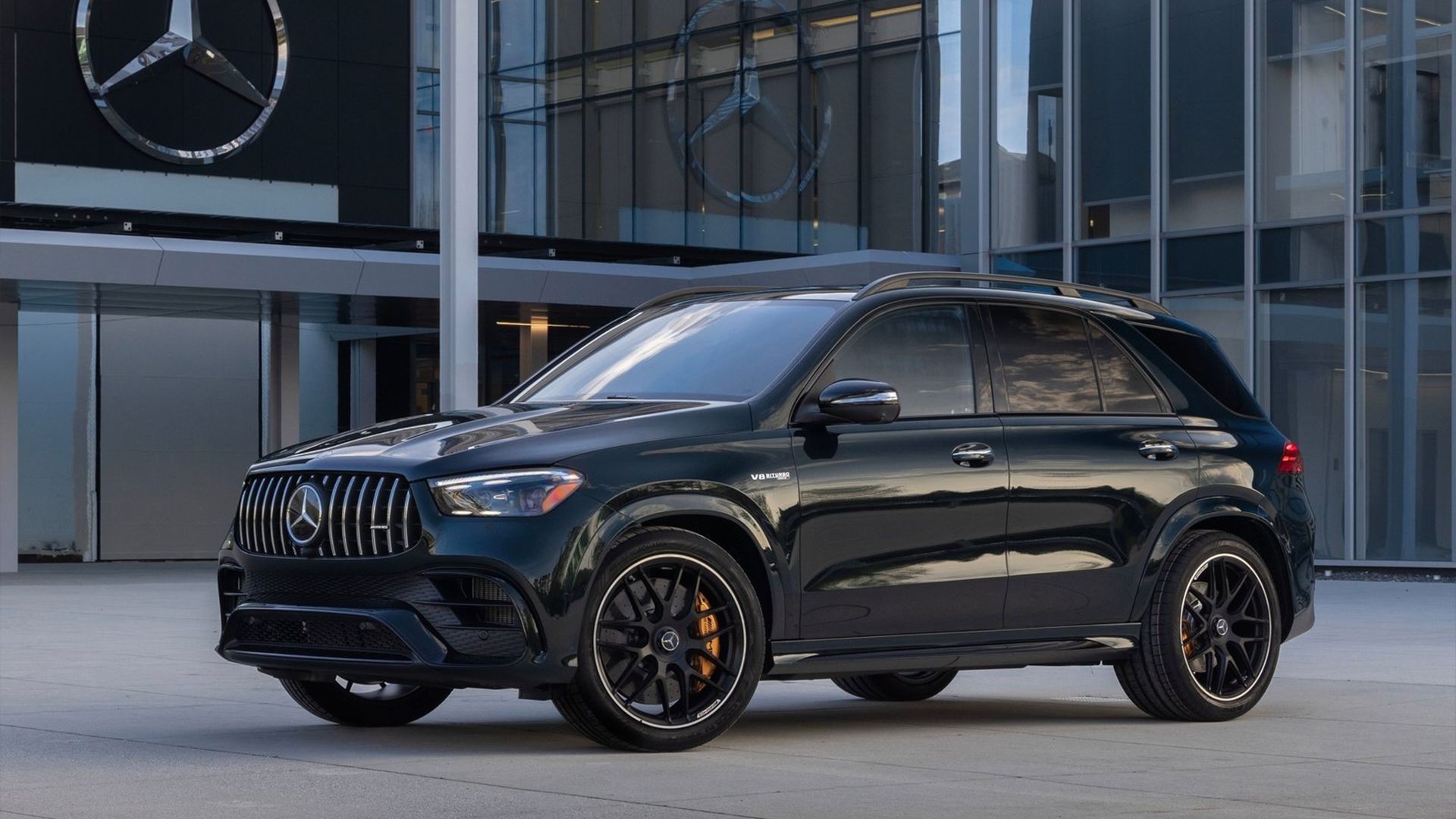 2024 black Mercedes-Benz GLE