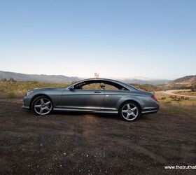 2011 Mercedes CL550 4Matic Front View